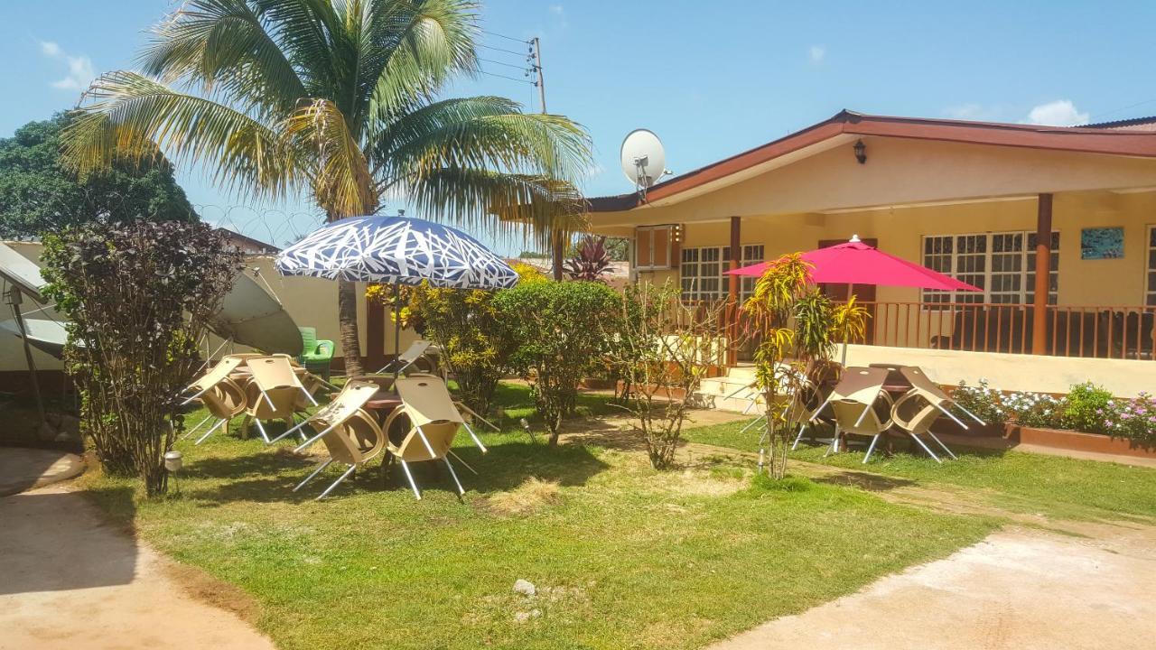 Paloma Guest House Kenema Exteriör bild